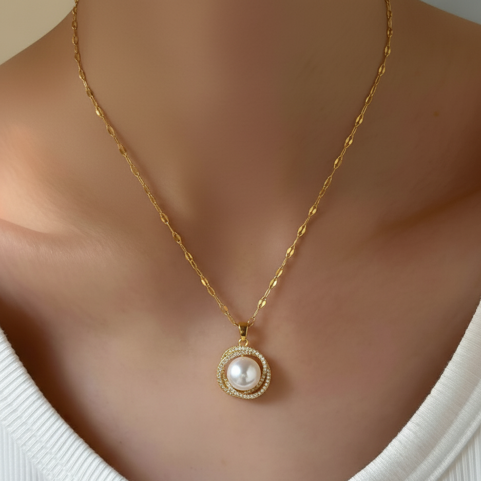 The Eternal Halo Pearl Necklace